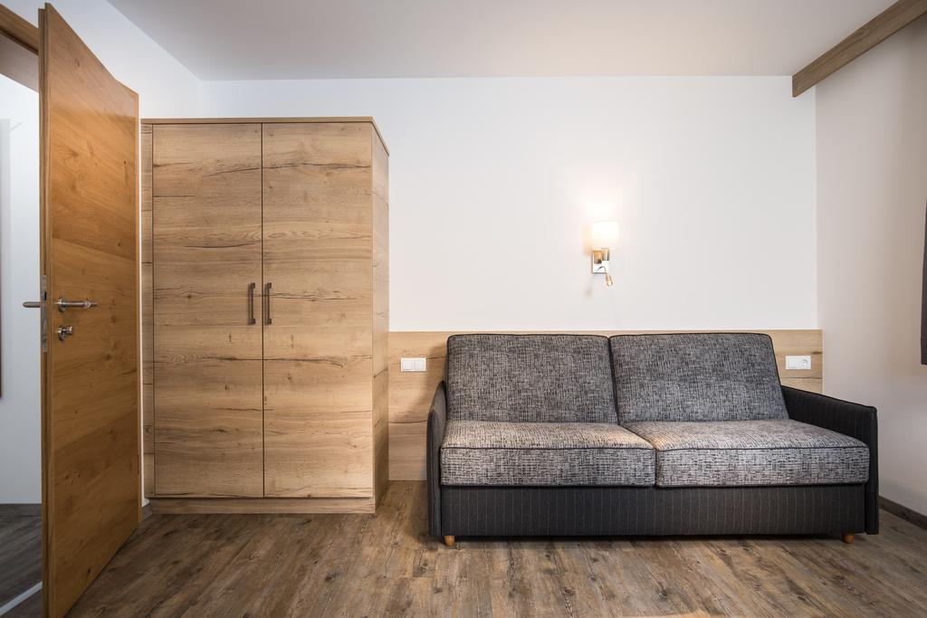 Alps Tux Apartment Exterior photo