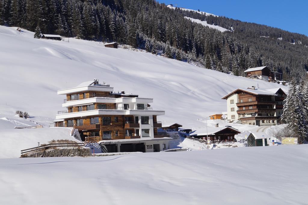Alps Tux Apartment Exterior photo
