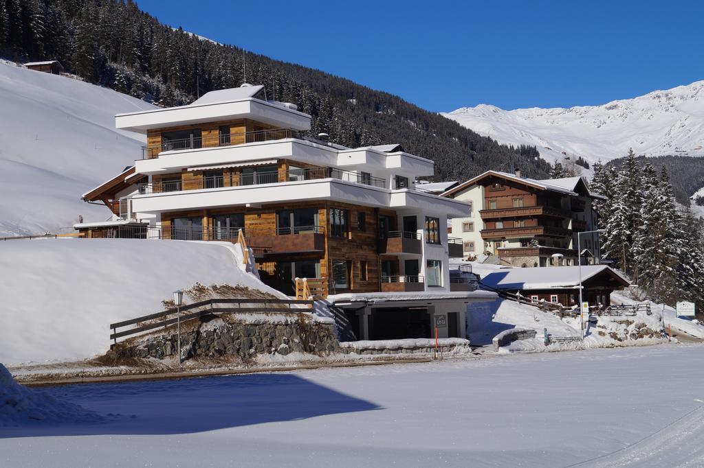 Alps Tux Apartment Exterior photo