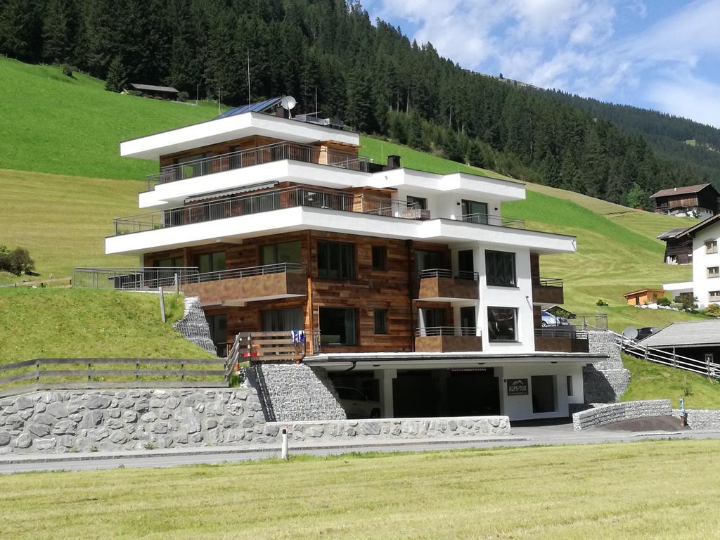 Alps Tux Apartment Exterior photo